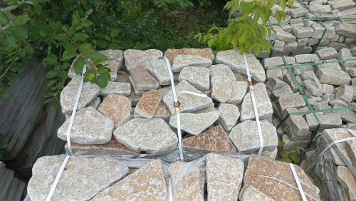 Гранитный плитняк галтованный для парковки купить в Гремячинске