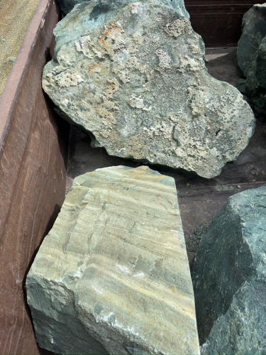 Ландшафтные глыбы зелёные 200-500 килограмм купить в Гремячинске