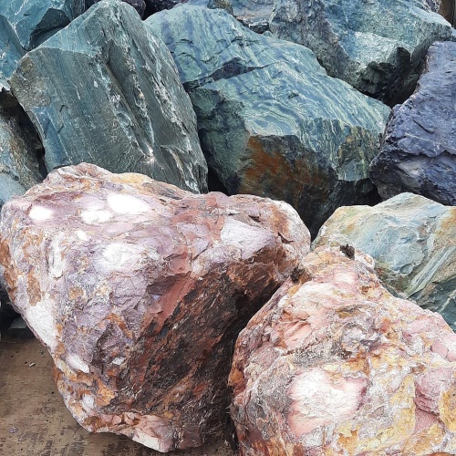 Ландшафтные глыбы красно-фиолетовые 200-1000 килограмм купить в Гремячинске