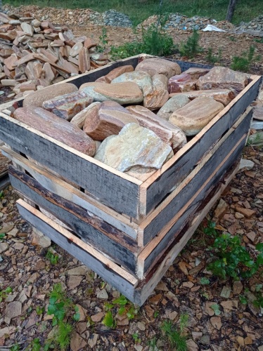 Златолит жёлтый, жёлто-зелёный глыбки и валуны для ланшафтного дизайна купить в Гремячинске