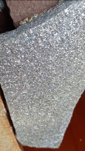 Плитняк златолит серебристый для цоколя, отмостки купить в Гремячинске