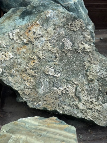 Ландшафтные глыбы зелёные 200-500 килограмм купить в Гремячинске