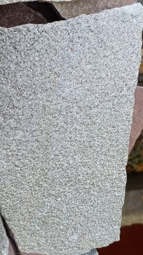 Плитняк златолит серебристый для цоколя, отмостки купить в Гремячинске