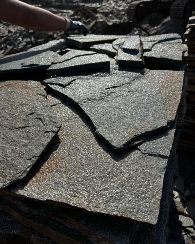 Плитняк златолит серебристый для фасада купить в Гремячинске