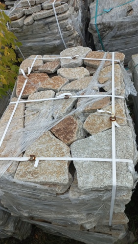 Плитняк галтованный гранитный для ландшафтного дизайна купить в Гремячинске