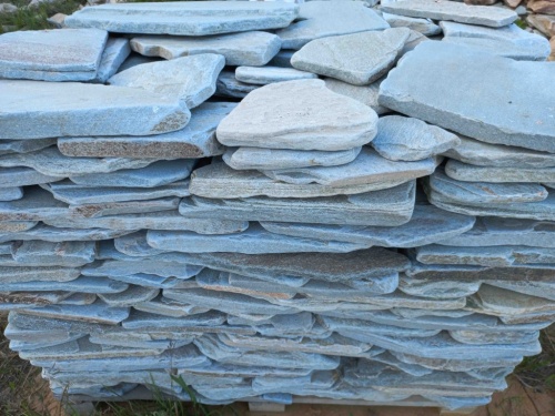 Плитняк златолит зелёный галтованный для цоколя купить в Гремячинске